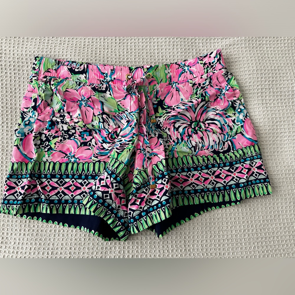 Lilly Pulitzer shorts - new